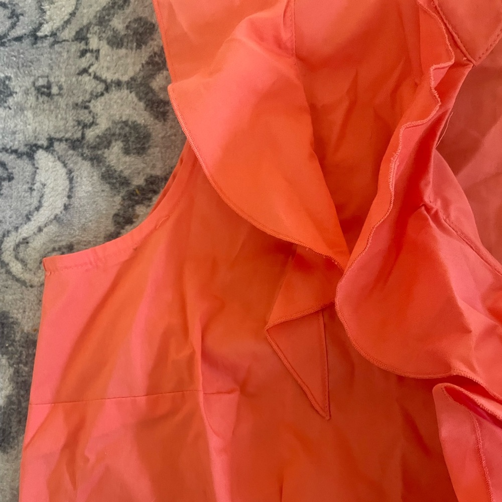 Sleeveless Ruffle Shirt - Picture 2 of 7